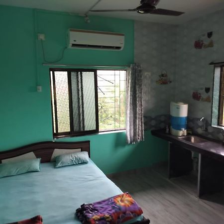 Gulmohar Cottages - Home Stay In アリバグ エクステリア 写真