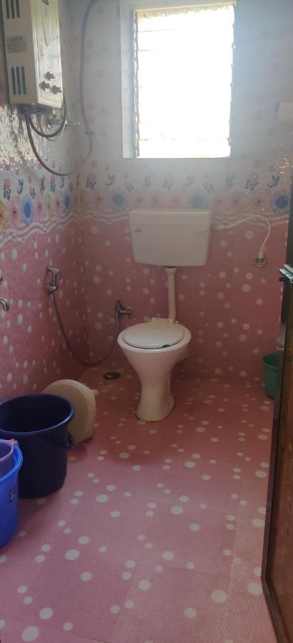 Gulmohar Cottages - Home Stay In アリバグ エクステリア 写真