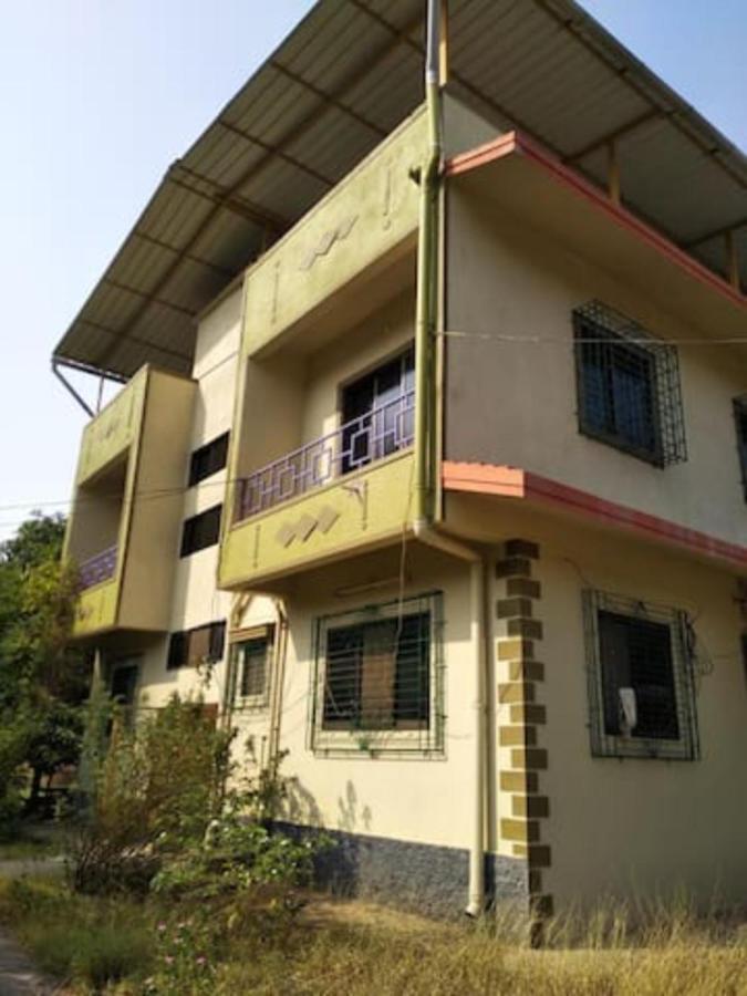 Gulmohar Cottages - Home Stay In アリバグ エクステリア 写真